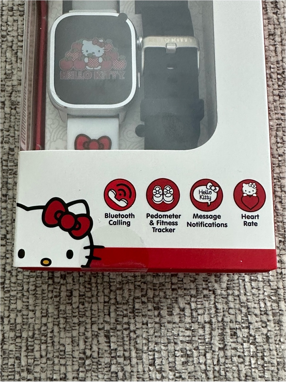 BRAND NEW Hello Kitty Bluetooth Smartwatch with Bonus Interchangeable Strap - Picture 2 of 8
